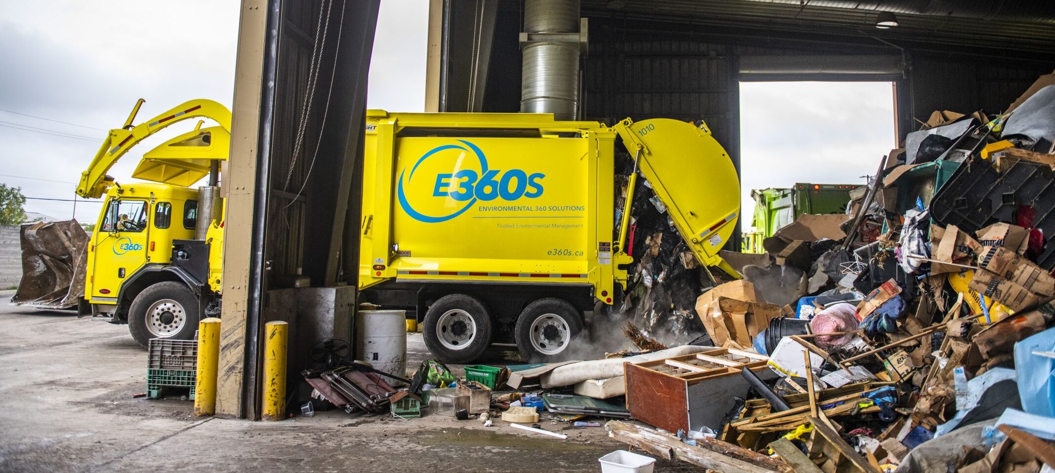 commercial-dumpster-rental-permanent-garbage-bins-e360s